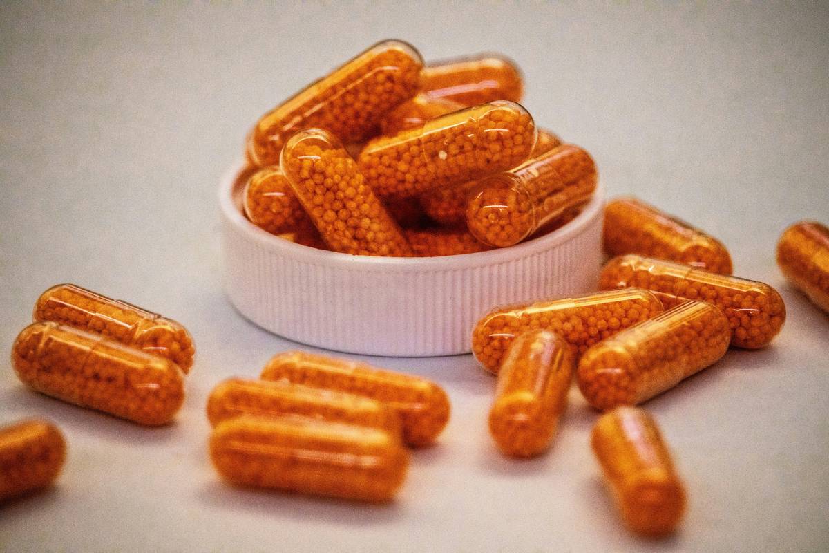 Why Your Skin & Immunity Crave a Vitamin C Zinc Vitamin D Supplement (And How to Pick the Right One)